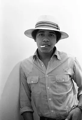 Young Barack Obama Unseen Pictures