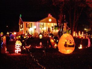 haunted halloween decoration ideas